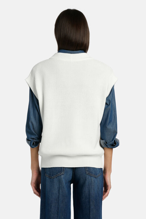 Пуловер кремовый Carmelina