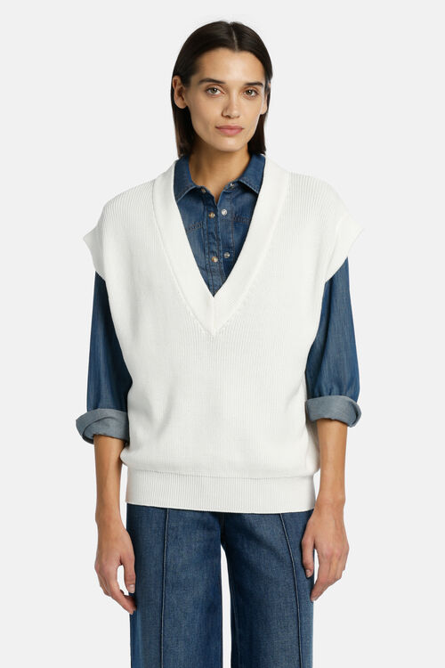 Пуловер кремовый Carmelina