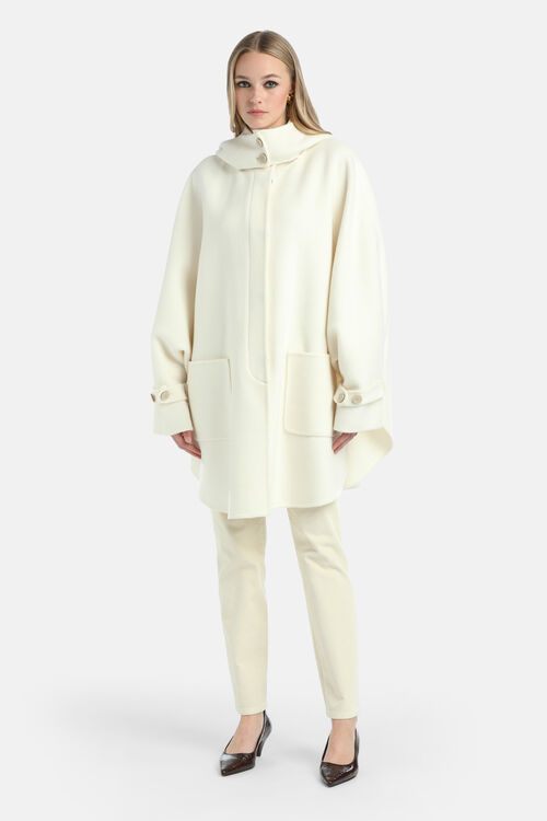 Полупальто SAGOMATA  молочного цвета