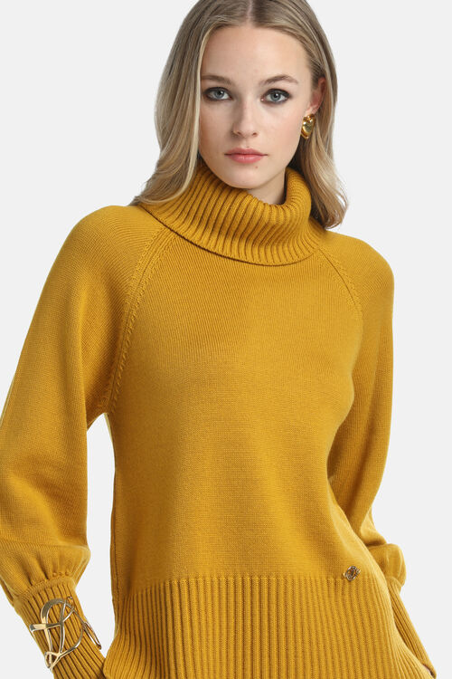 Свитер женский MACARI