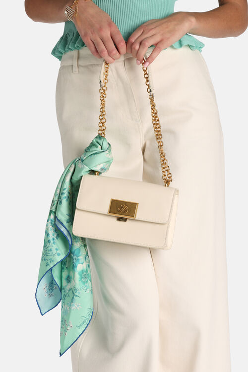 Шаль женская RISOLUTO